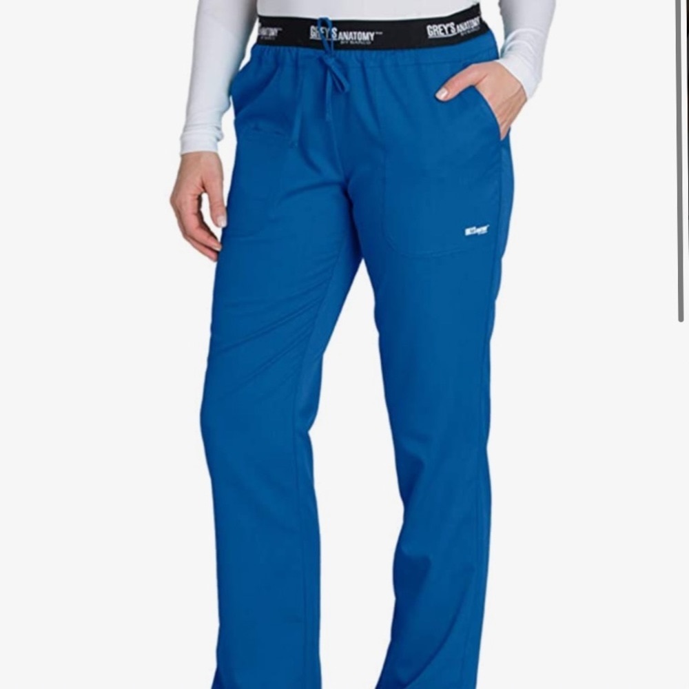 Grey’s Anatomy women’s Aubrey pants